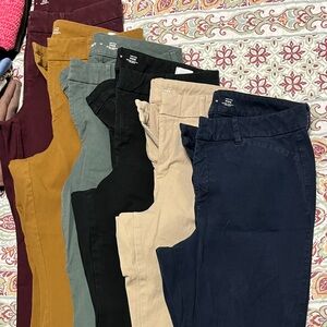 6 pair of Old Navy Pixie Ankle Pants! Size 12, high waisted